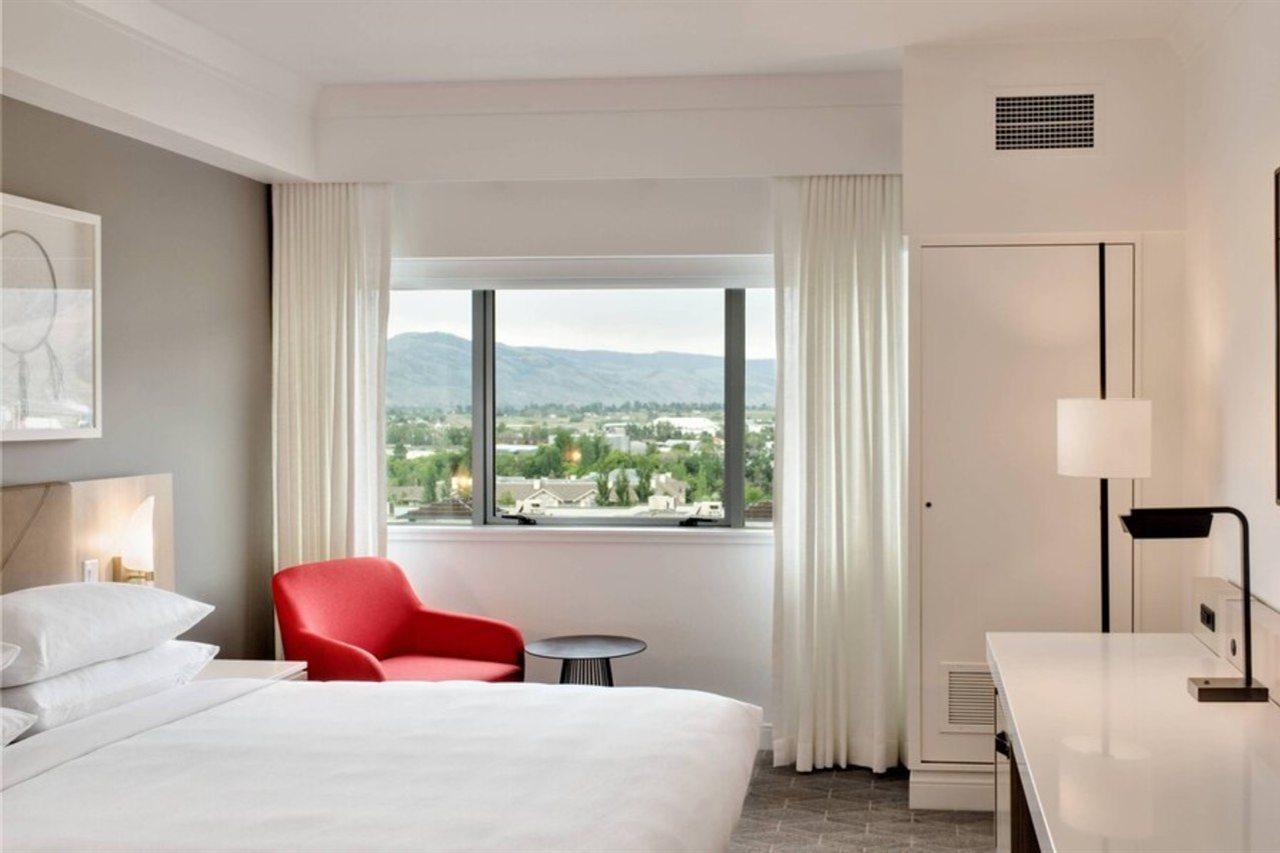 Delta Hotels By Marriott Kamloops Extérieur photo