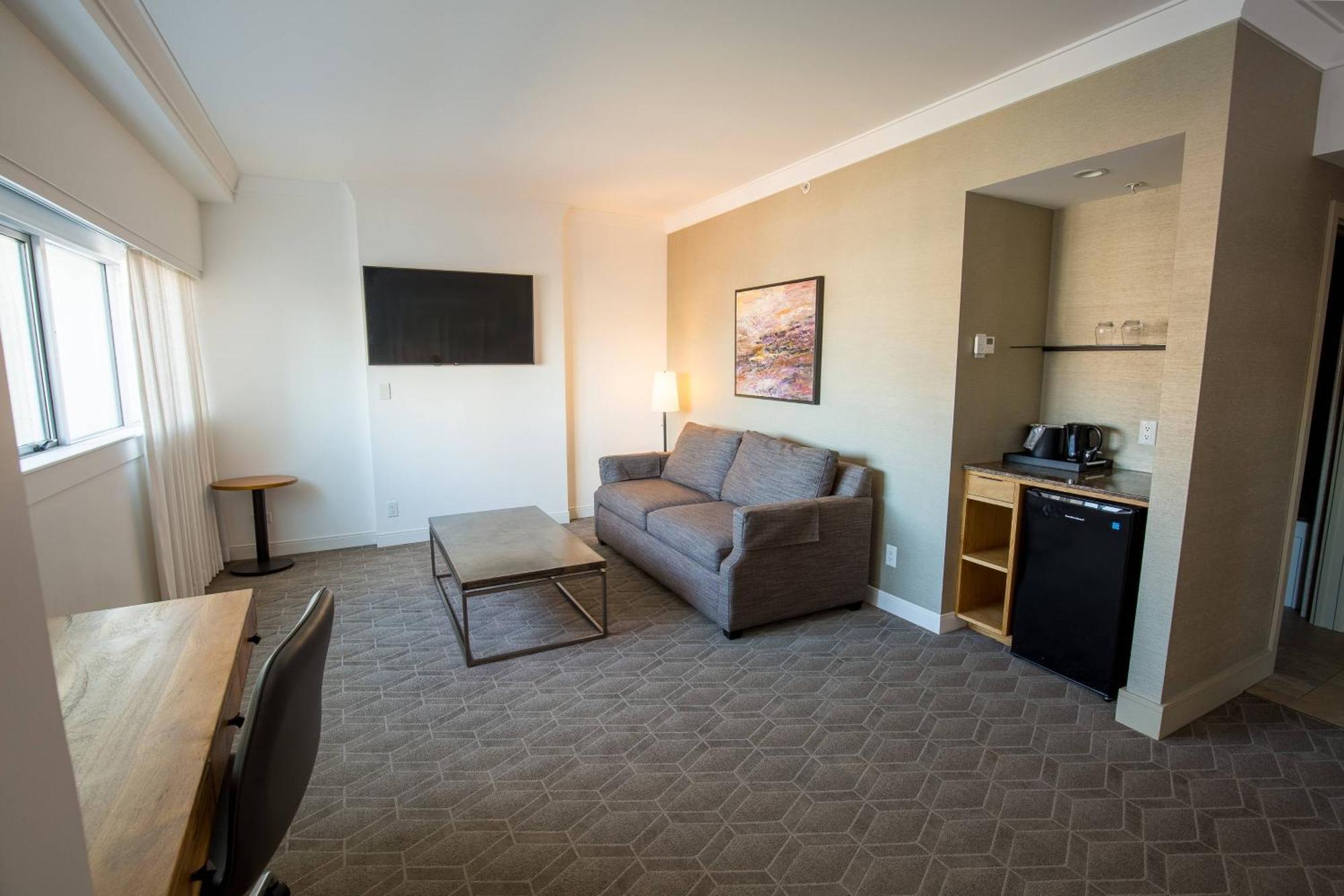 Delta Hotels By Marriott Kamloops Extérieur photo