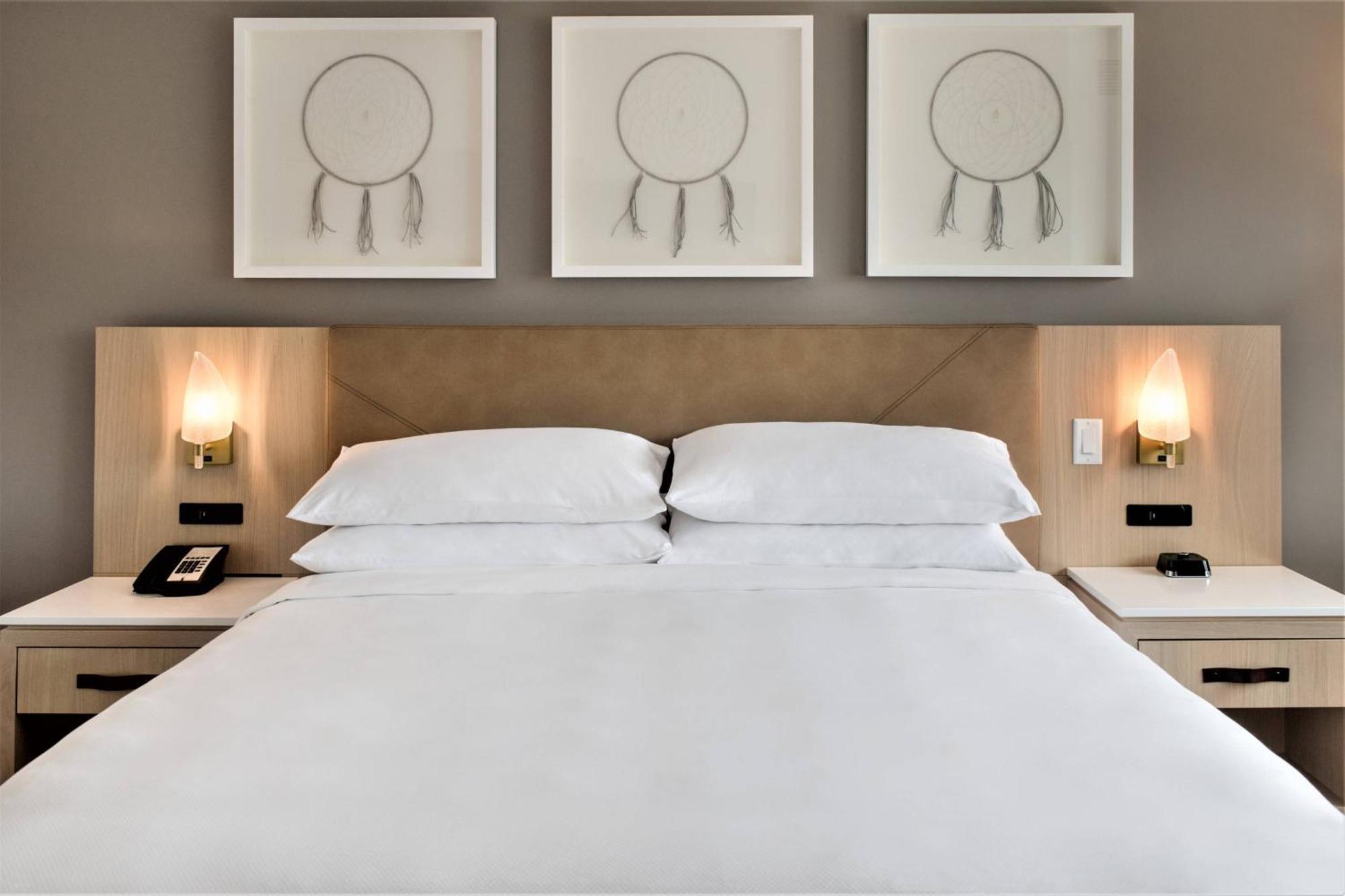 Delta Hotels By Marriott Kamloops Extérieur photo