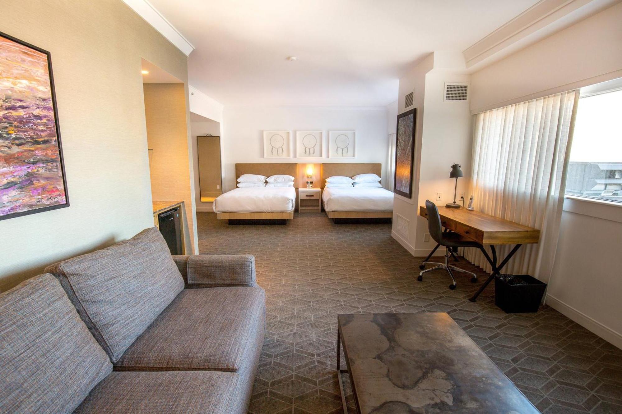 Delta Hotels By Marriott Kamloops Extérieur photo
