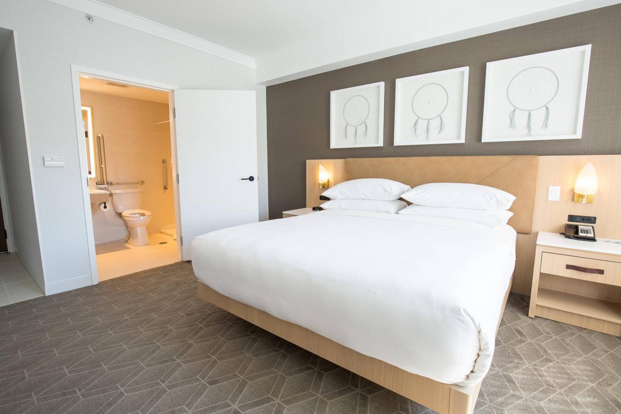 Delta Hotels By Marriott Kamloops Extérieur photo