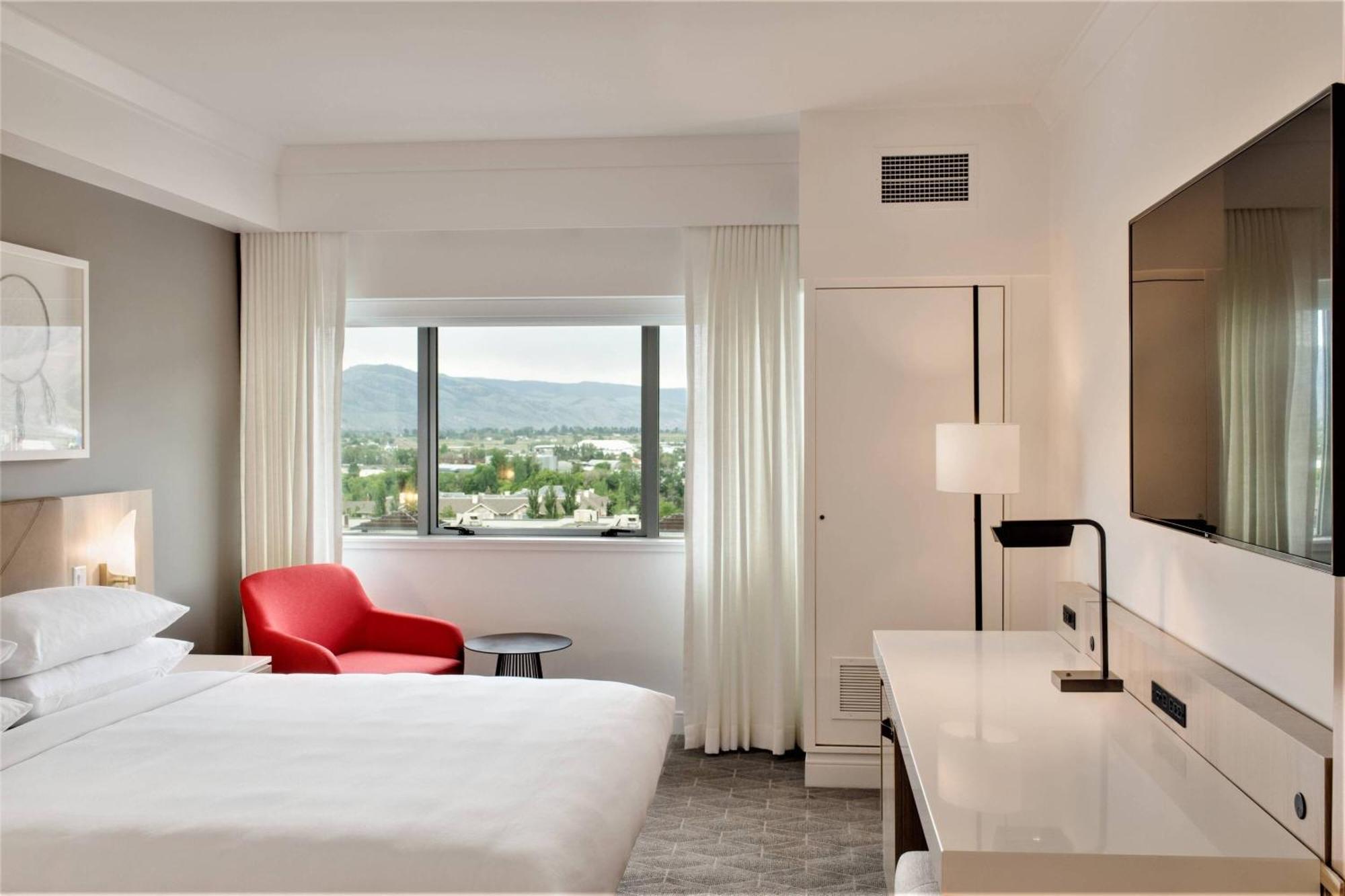 Delta Hotels By Marriott Kamloops Extérieur photo